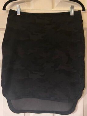 Lululemon Athletica City Skirt Camo Black Gray Soot 6